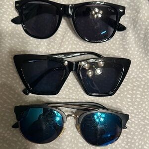 Trendy Black Sunglasses Set